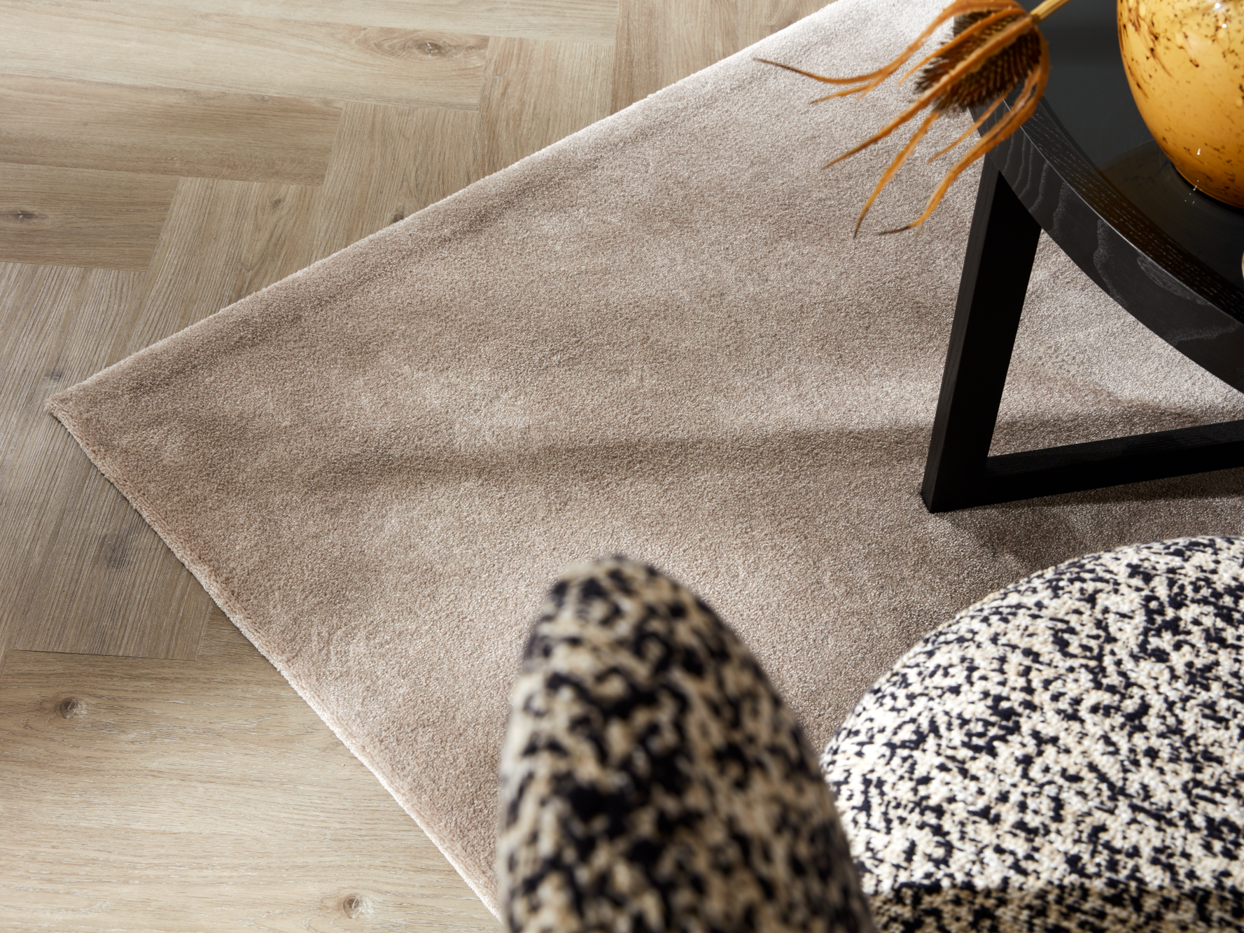 Teppich_beige__JAB ANSTOETZ Group